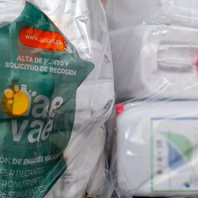 Recogida de envases de abonos para su reciclado