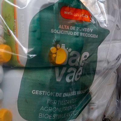 Recogida de envases fertilizantes