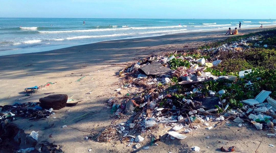 Contaminación con plásticos