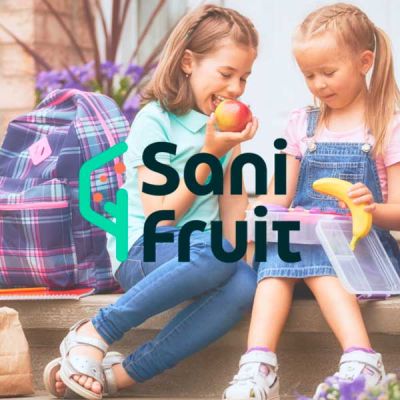 Niñas comiendo fruta | Sanifruit